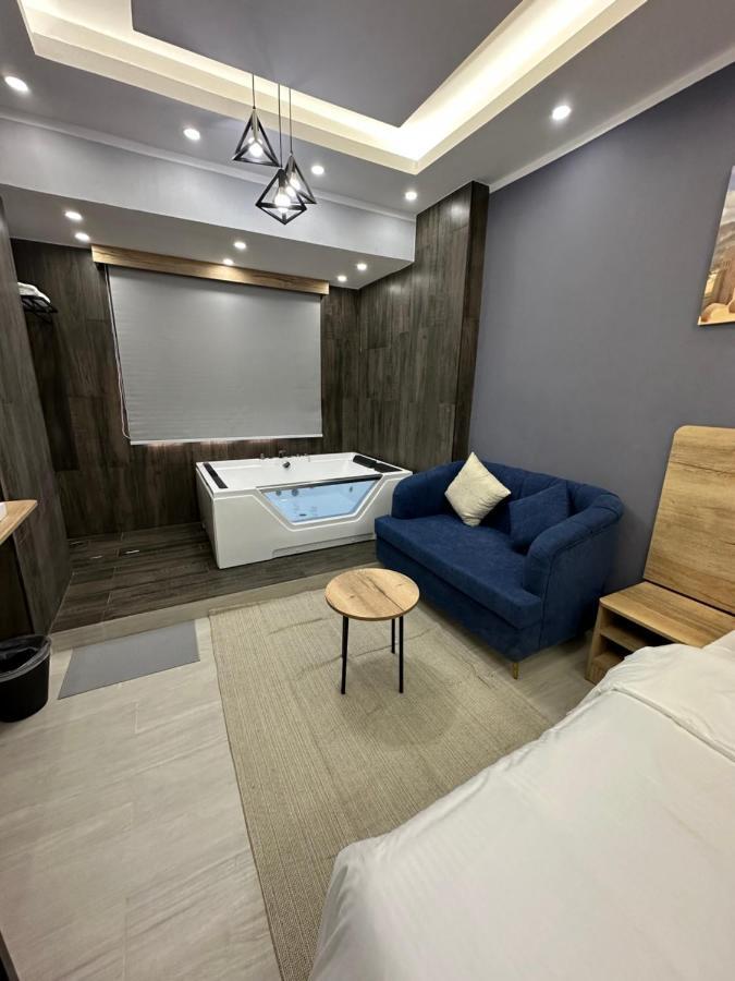 Blue Rose Hotel Al Amarat Eksteriør bilde